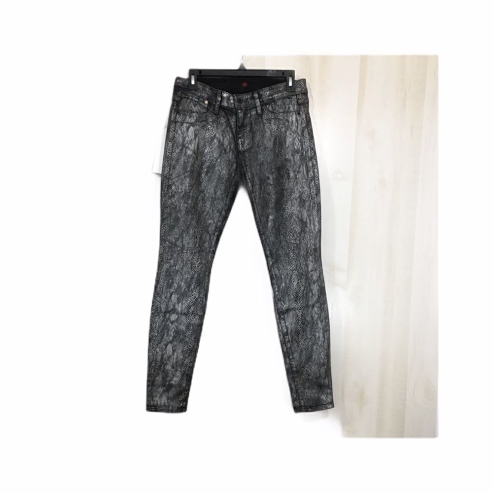 The Sinclair MFGRP Elon Stick Coated Legging Pants